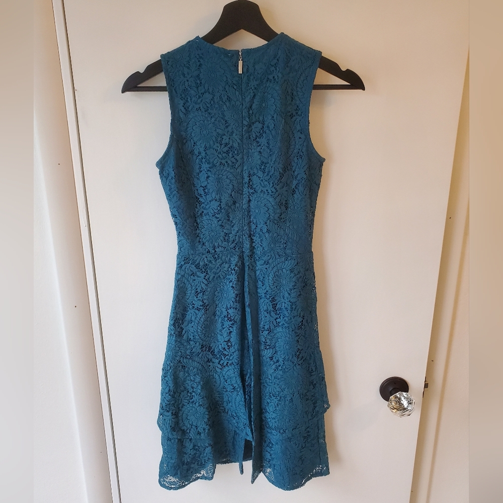 Michael Kors Sleeveless Blue Lace Cocktail Dress - Size XXS - Picture 3 of 9